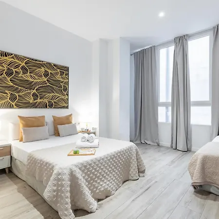 Apartment Travel Habitat Ayuntamiento *