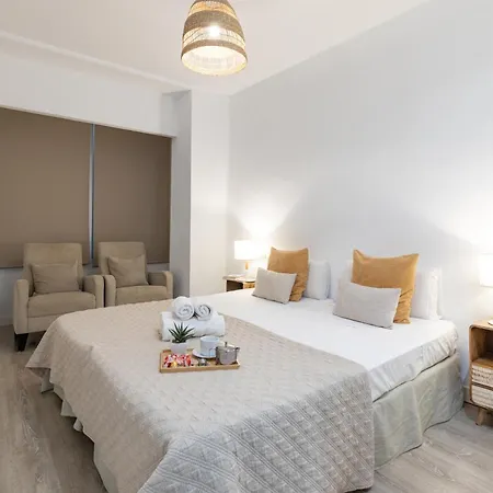 Travel Hábitat Ayuntamiento Apartamento