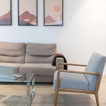 Apartamento Travel Hábitat Ayuntamiento *