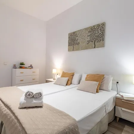 Travel Habitat Ayuntamiento Valencia