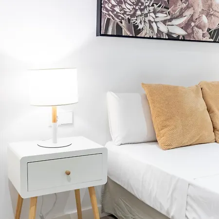 Apartment Travel Habitat Ayuntamiento *